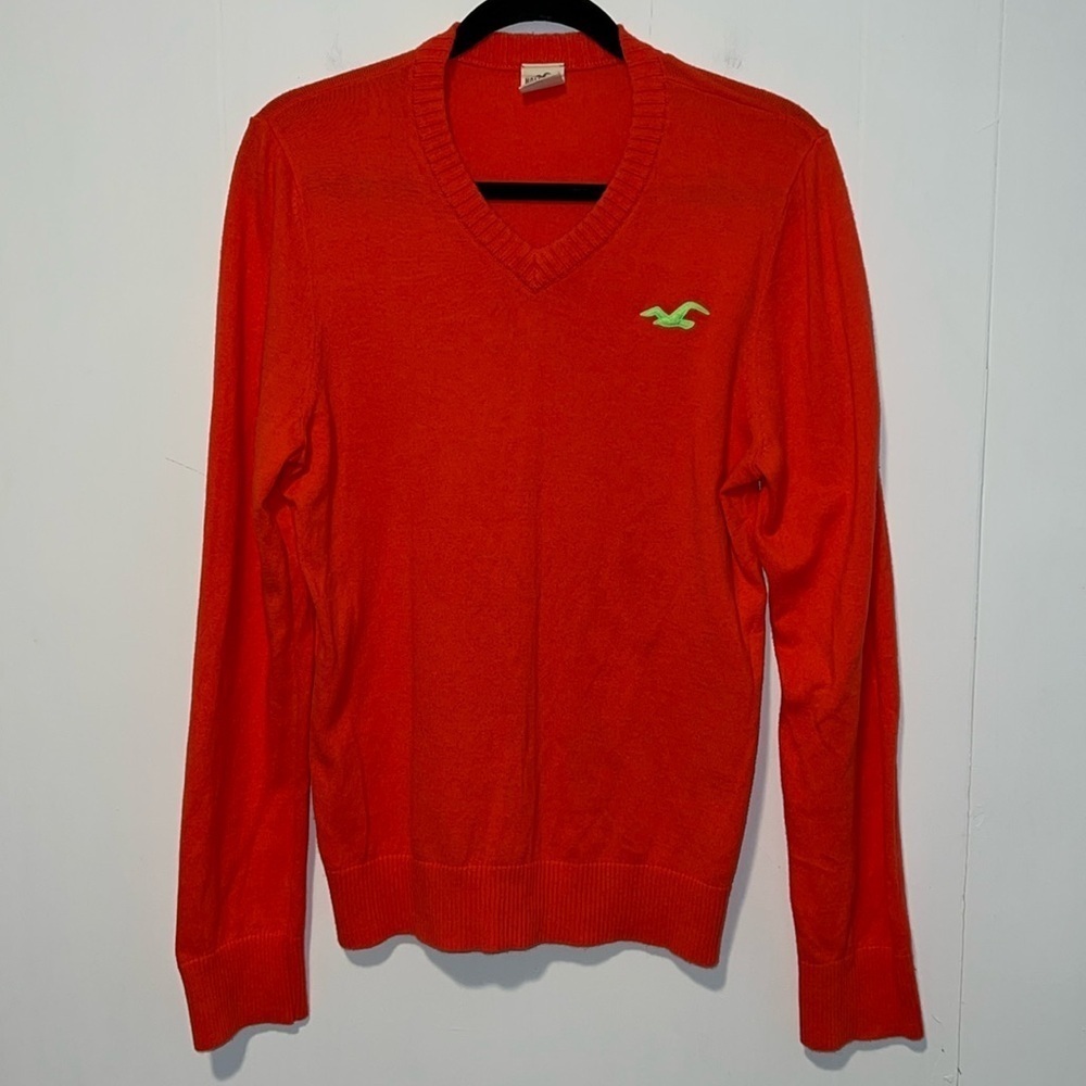Hollister Men’s Orange Long Sleeve Pullover V-neck Sweater 1096